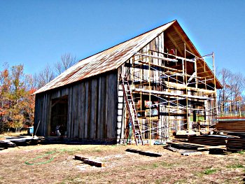 Large English Barn image 6